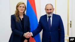 ABD Uluslararası Kalkınma Ajansı Başkanı Samantha Power, Ermenistan Başbakanı Nikol Paşinyan ile biraraya geldi.