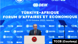 Cumhurbaşkanı Erdoğan 4. Türkiye-Afrika İş ve Ekonomi Forumu toplantısında Türkiye-ABD ilişkileriyle ilgili mesajlar verdi