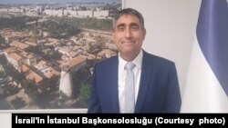 İsrail'in İstanbul Başkonsolosu Rami Hatan, İsrail’in Gazze’ye olası kara operasyonuyla ilgili, vatandaşlarının güvenliğini sağlamak için ne gerekiyorsa yapacaklarını söyledi.