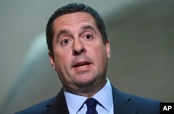 Chủ tịch Ủy ban Tình báo Hạ viện, Dân biểu Devin Nunes, là người soạn thảo bản ghi chú. Ông thừa nhận ông chưa đọc những tài liệu làm căn cứ cho bản ghi chú này.