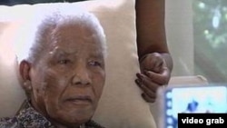 Đảng ANC bị tố cáo lợi dụng khai thác ông Mandela.