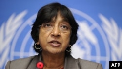 Cao ủy Nhân quyền Liên hiệp quốc Navi Pillay kêu gọi kêu gọi cộng đồng quốc tế 'có biện pháp hiệu quả và khẩn cấp' để bảo vệ người dân Syria