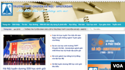 Một screenshot trang web của Trường Trung học Phổ thông Hà Nội - Amsterdam.