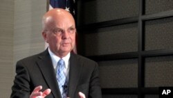 Cựu giám đốc CIA Michael Hayden