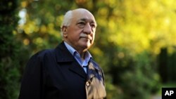 Giáo sĩ Hồi giáo Fethullah Gulen.