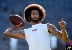 Trung phong của đội San Francisco 49ers Colin Kaepernick.