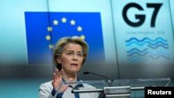 Chủ tịch Ủy ban châu Âu Ursula von der Leyen, phát biểu tại một cuộc họp báo trước Hội nghị thượng đỉnh G7 tại Brussels, Bỉ ngày 10/6/2021.