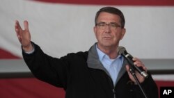 Bộ trưởng Quốc phòng Mỹ Ash Carter.