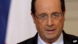 Tổng thống Pháp Francois Hollande phát biểu về tình hình tại Mali tại Cung điện Elysee, Paris, 11/1/2013. 