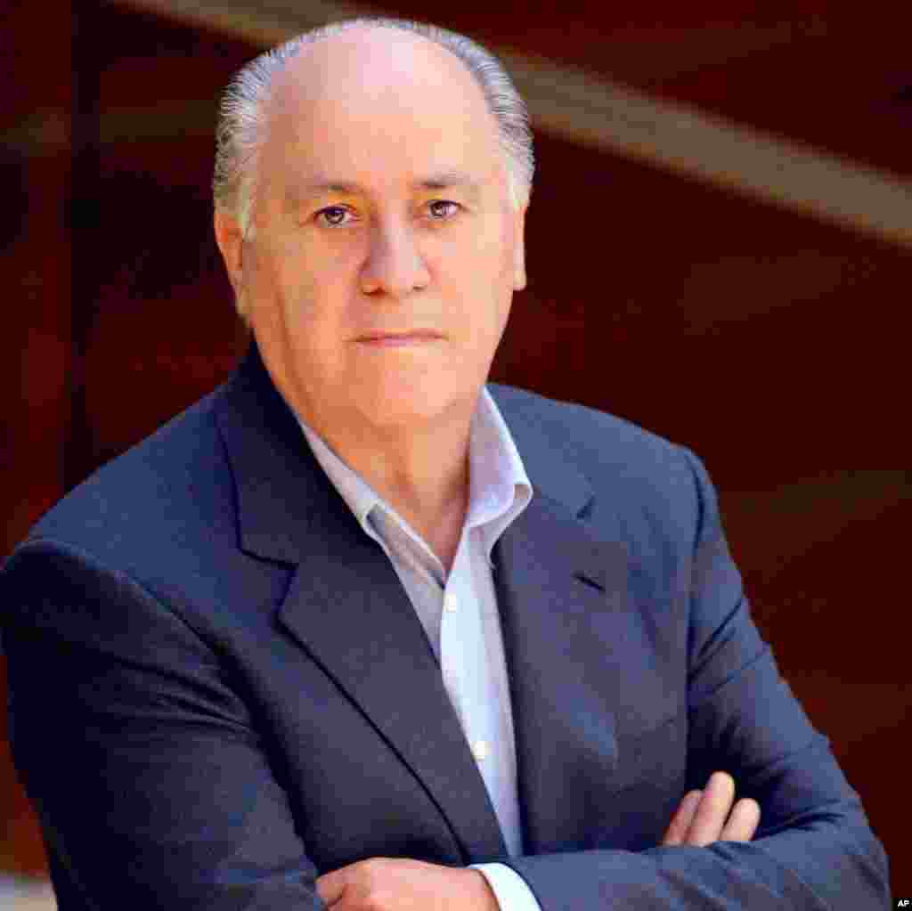 Amancio Ortega, 76 tuổi. Tài sản: 57 tỉ.