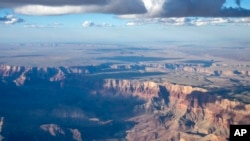 Grand Canyon Ulusal Milli Parkı'nın Air Force One uçağından görüntüsü