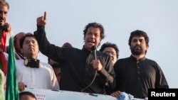 تحریک انصاف کے چیئرمین عمران خان