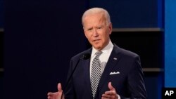 Ứng viên tổng thống Mỹ Joe Biden trong cuộc tranh luận hôm 29/9.