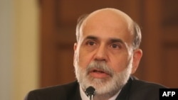 Thống đốc Bernanke nói có nhiều phương cách thúc đẩy nền kinh tế, trong đó có việc mua một số lớn chứng khoán