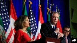 Ngoại trưởng Canada Chrystia Freeland và Đại diện Thương mại Hoa Kỳ Robert Lighthizer.