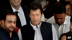 عمران خان (فائل فوٹو)