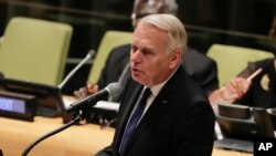 Ngoại trưởng Pháp Jean-Marc Ayrault đã bay đến New York để tham gia cuộc bỏ phiếu hiếm hoi hôm thứ Bảy, 8/10.