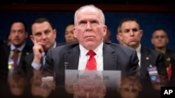 Giám đốc Cục Điều tra Liên bang Mỹ CIA John Brennan trong một cuộc điều trần trước Quốc hội hồi tháng 2, 2016.