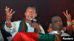 عمران خان (فائل فوٹو)