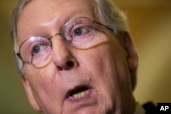 Lãnh tụ phe đa số ở Thượng viện, Thượng nghị sĩ Cộng hoà Mitch McConell