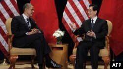 Tổng thống Barack Obama hội đàm cùng Chủ tịch Trung Quốc Hồ Cẩm Đào bên lề hội nghị thượng đỉnh G-20 tại Seoul, Hàn Quốc, Thứ Năm 11/11/2010