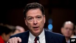 Cựu Giám đốc FBI James Comey tại cuộc điều trần ở Quốc hội 8/6/17