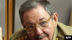 Tháng 7 vừa rồi, Chủ tịch Cuba, ông Raul Castro, loan báo 52 nhà hoạt động đối kháng bị chính quyền bắt giữ trong cuộc đàn áp hồi năm 2003 sẽ được phóng thích.