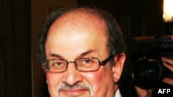 Nhà văn Salman Rushdie