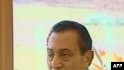 Ông Hosni Mubarak, tổng thống Ai Cập đã phải từ nhiệm trước các cuộc biểu tình rầm rộ của nhân dân