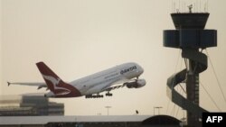 Máy bay A380 của hãng Qantas