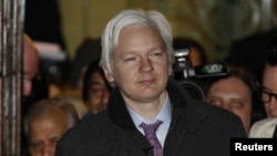 Julian Assange, người sáng lập trang web Wikileaks