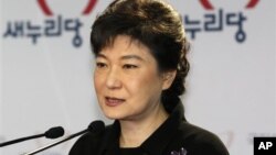 Bà Park Geun-hye, lãnh đạo đảng đương quyền Saenuri