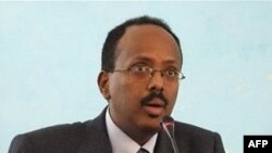 Thủ tướng Mohamed Abdullahi Mohamed nói nhân dân Somalia và cộng đồng quốc tế đang trông chờ một nội các Somali có khả năng và được tín nhiệm