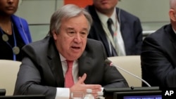 BM Genel Sekreteri Antonio Guterres, Ortadoğu’da giderek tırmanan gerilimin durması ve kontrolden çıkmasının önlenmesi için Gazze’de derhal ateşkes ilan edilmesi gerektiğini söyledi. 